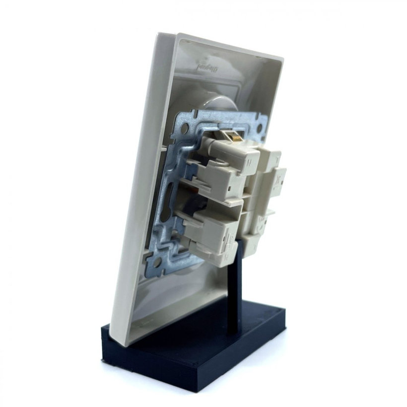 Valena dvojzásuvka béžová