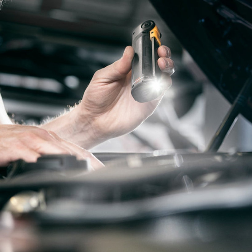 Akumulátorová LED ručná lampa SANSA 400 A