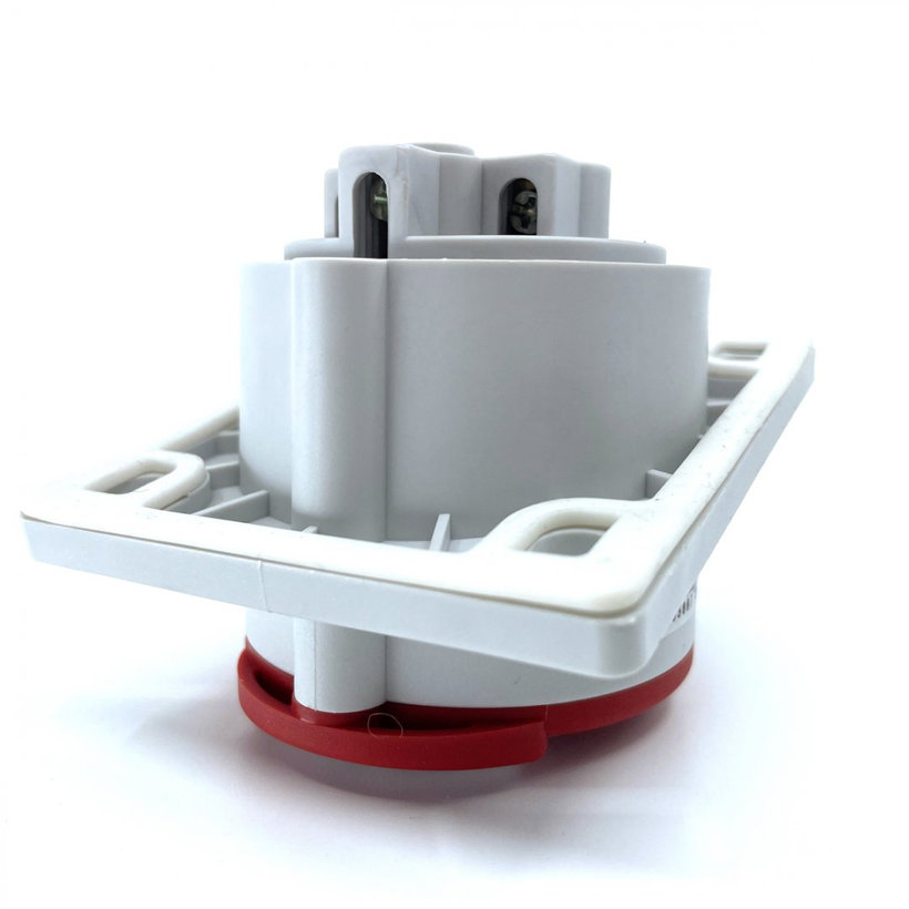 Zásuvka vstavaná IEN 3243