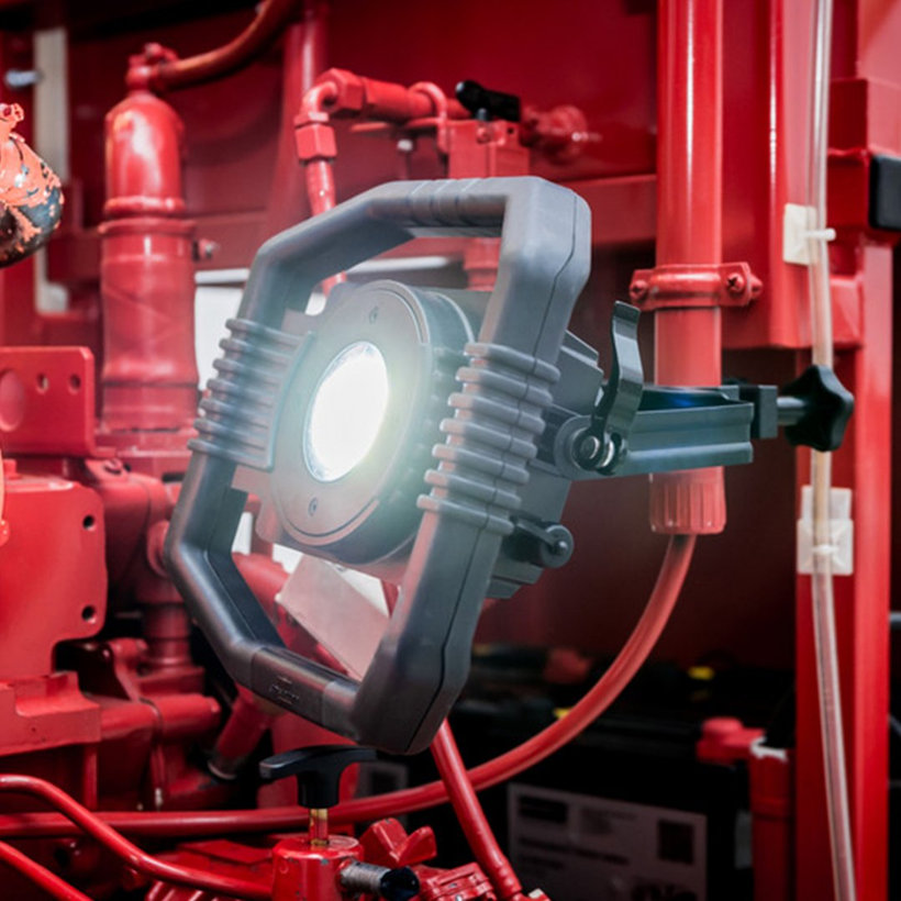 Držiak LED reflektorov