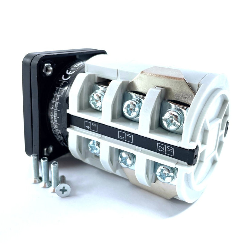 Reverzačný vačkový prepínač 63A