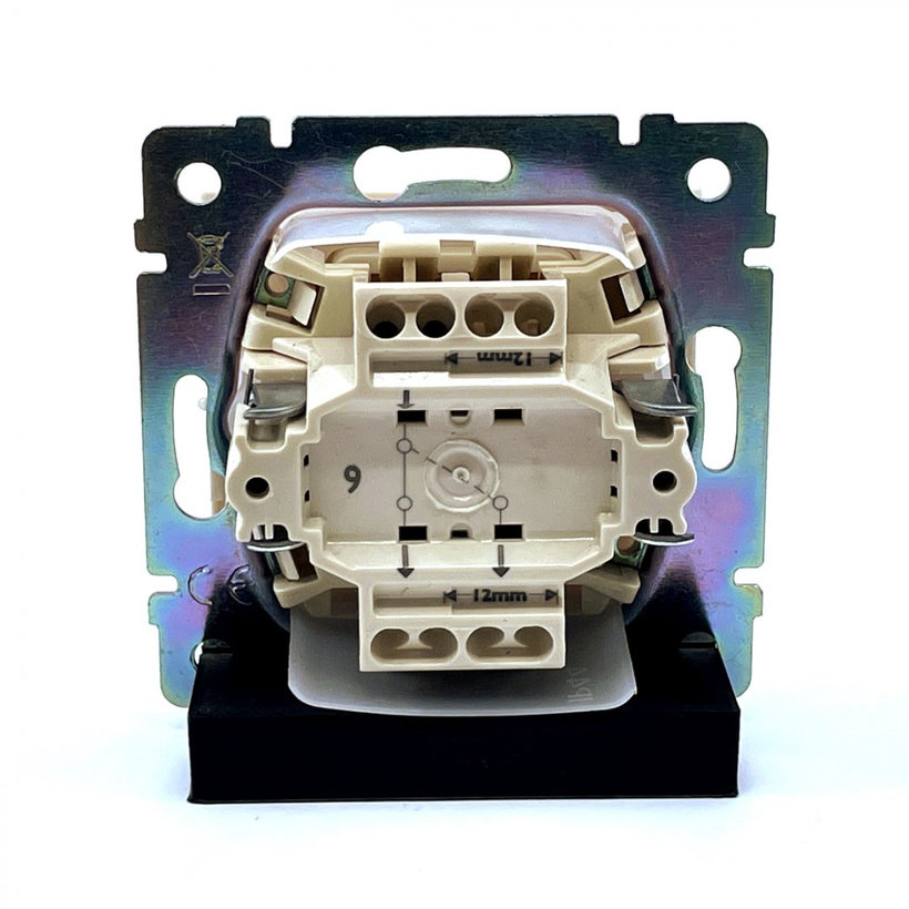 Valena vypínač č.6 IP44 béžový