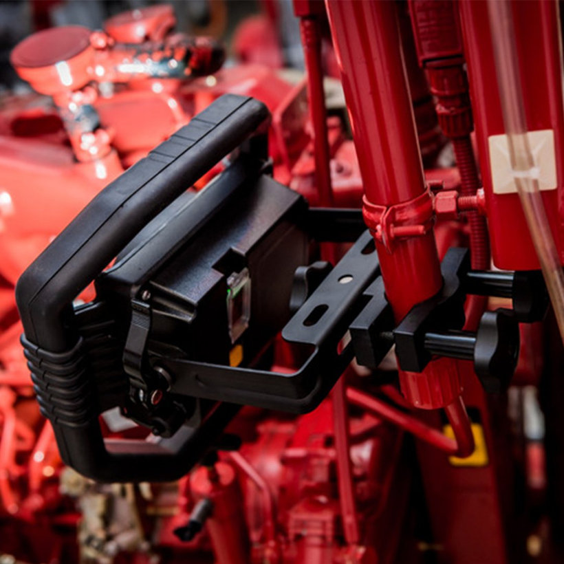 Držiak LED reflektorov