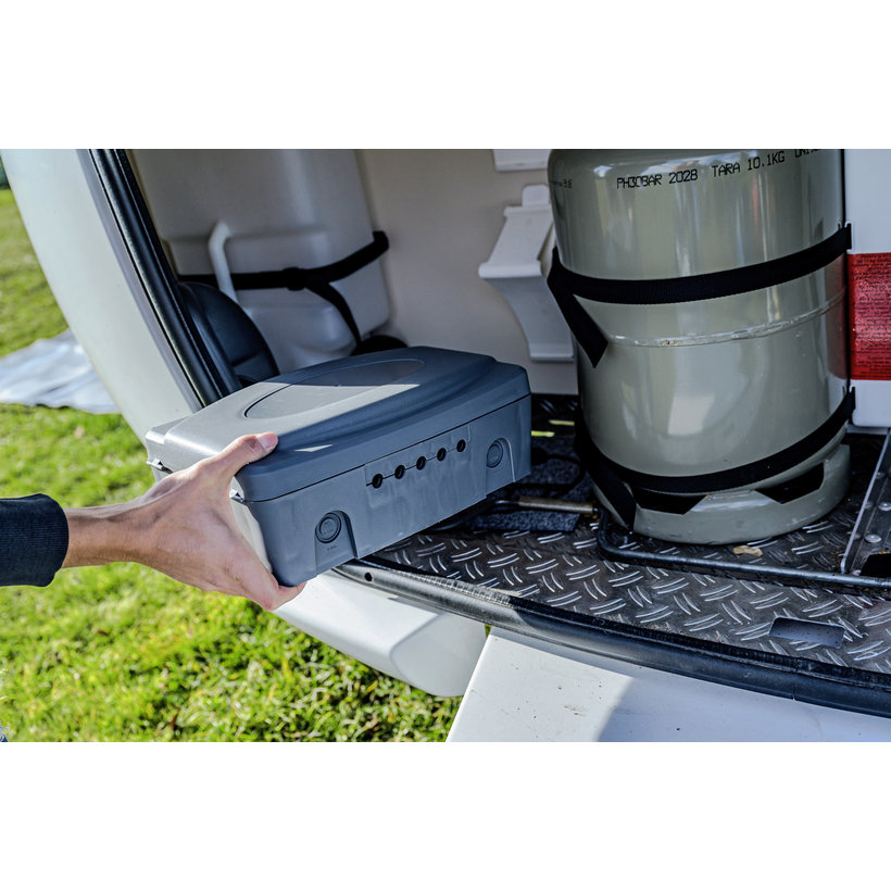 Ochranný exteriérový box IP54 – vonkajšia skrinka na ochranu zásuviek a káblových spojov