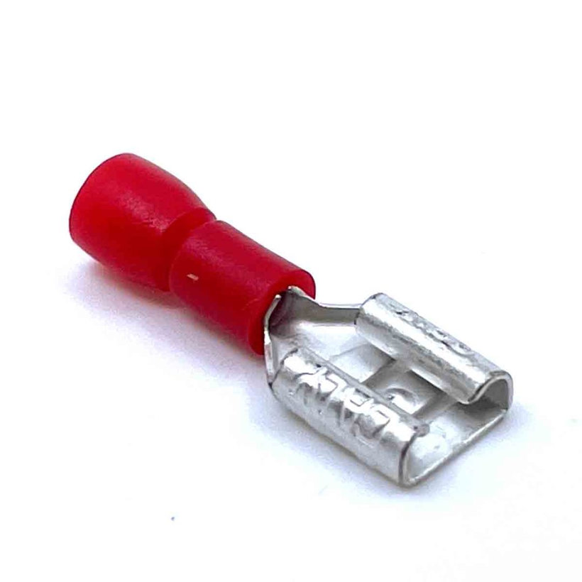 Izolované Cu lisovacie dutinky ploché červené 1,5mm²